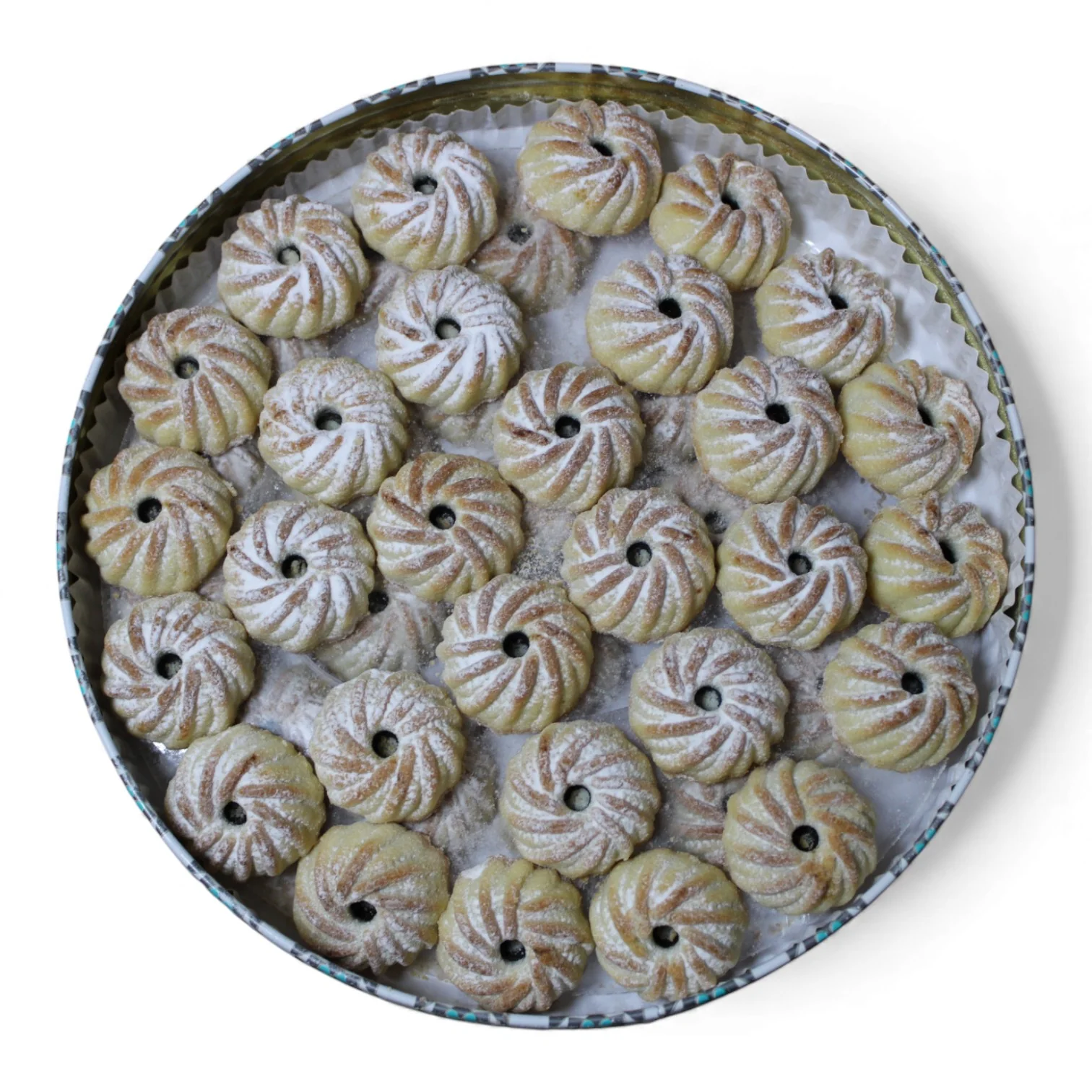 Al Nejmah Sweets – Dates Maamoul 1000g Authentic Arabic Cookies - Image 3